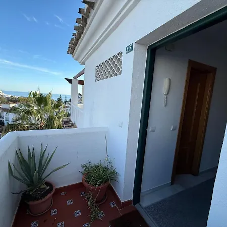 Prestige Penthouse With Stunning Sea Views *